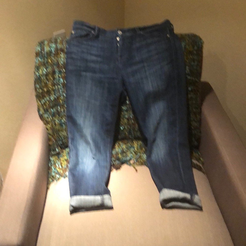 Size 27  skinny boyfriend 7 for all mankind jeans